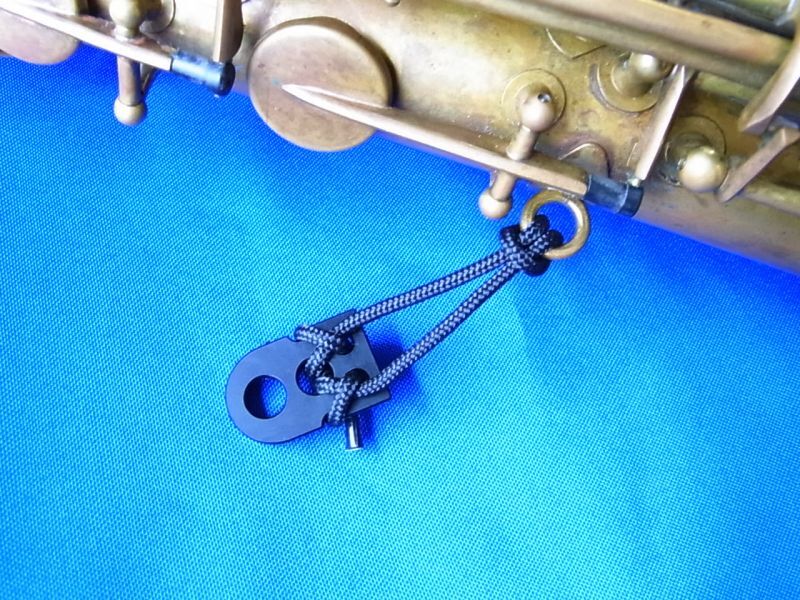 Photo1: Scratch free saxophone hook ring extender